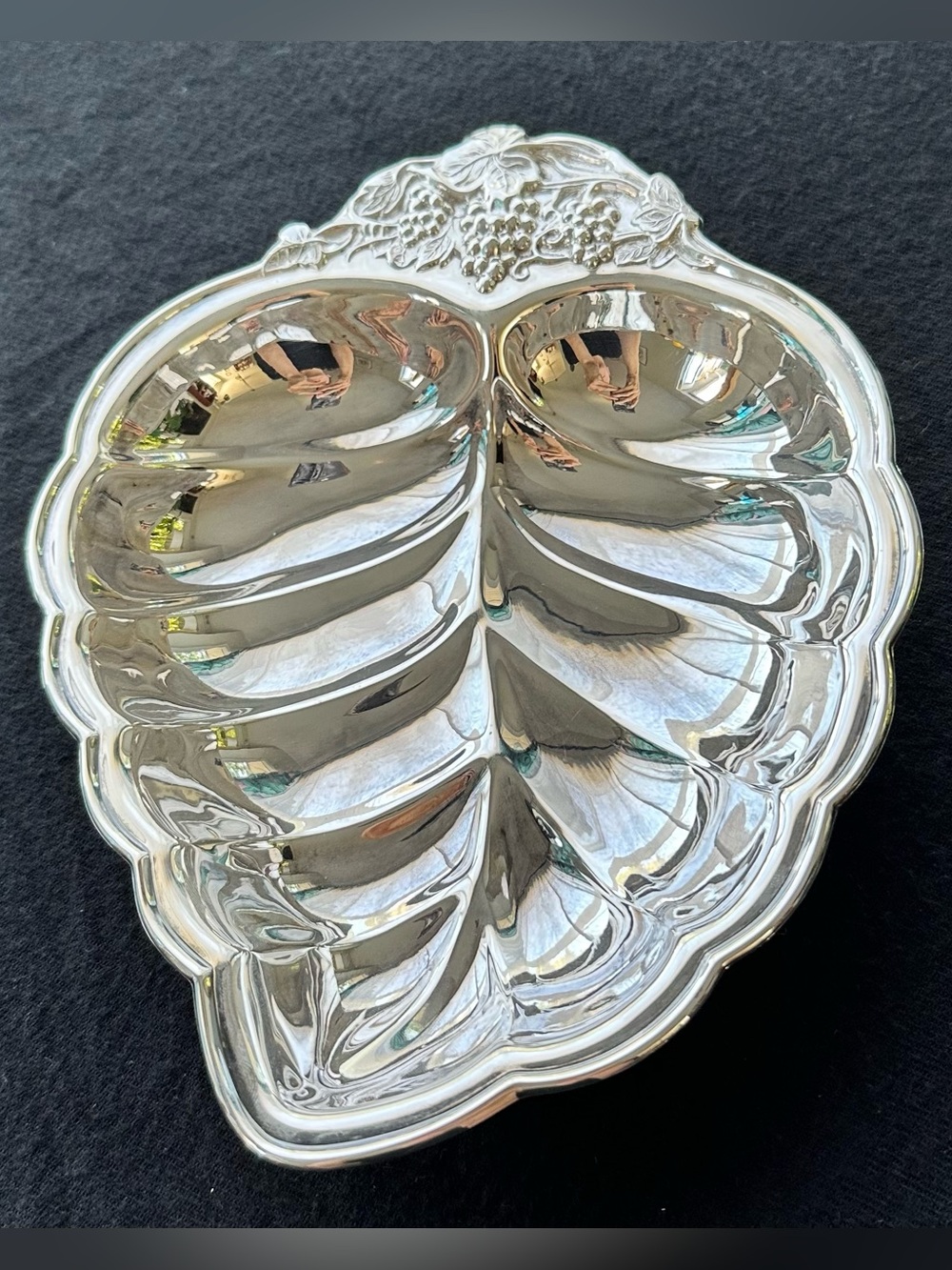 Polished Silver Plated Leaf Shaped Tray with Grape bunch Handle
